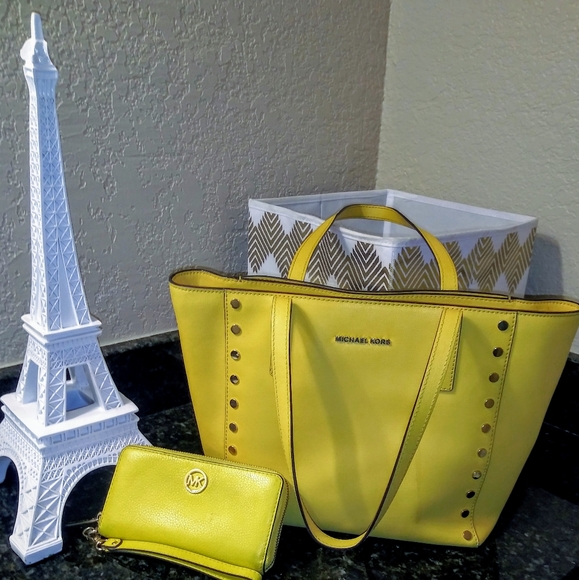 Meet your Posher, Lisa - Picture 8 of 10